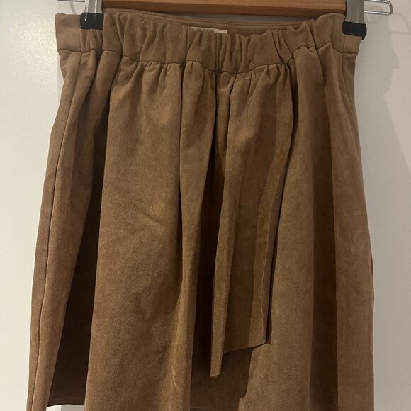 Wilfred Free Aritzia Suede Faux-Wrap Mini Skirt - Picture 1 of 3